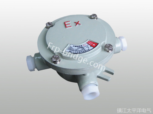 AH型(xing)防爆接線盒三(sān)通