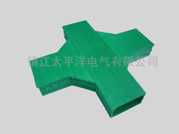 玻璃鋼(gāng)水平四通